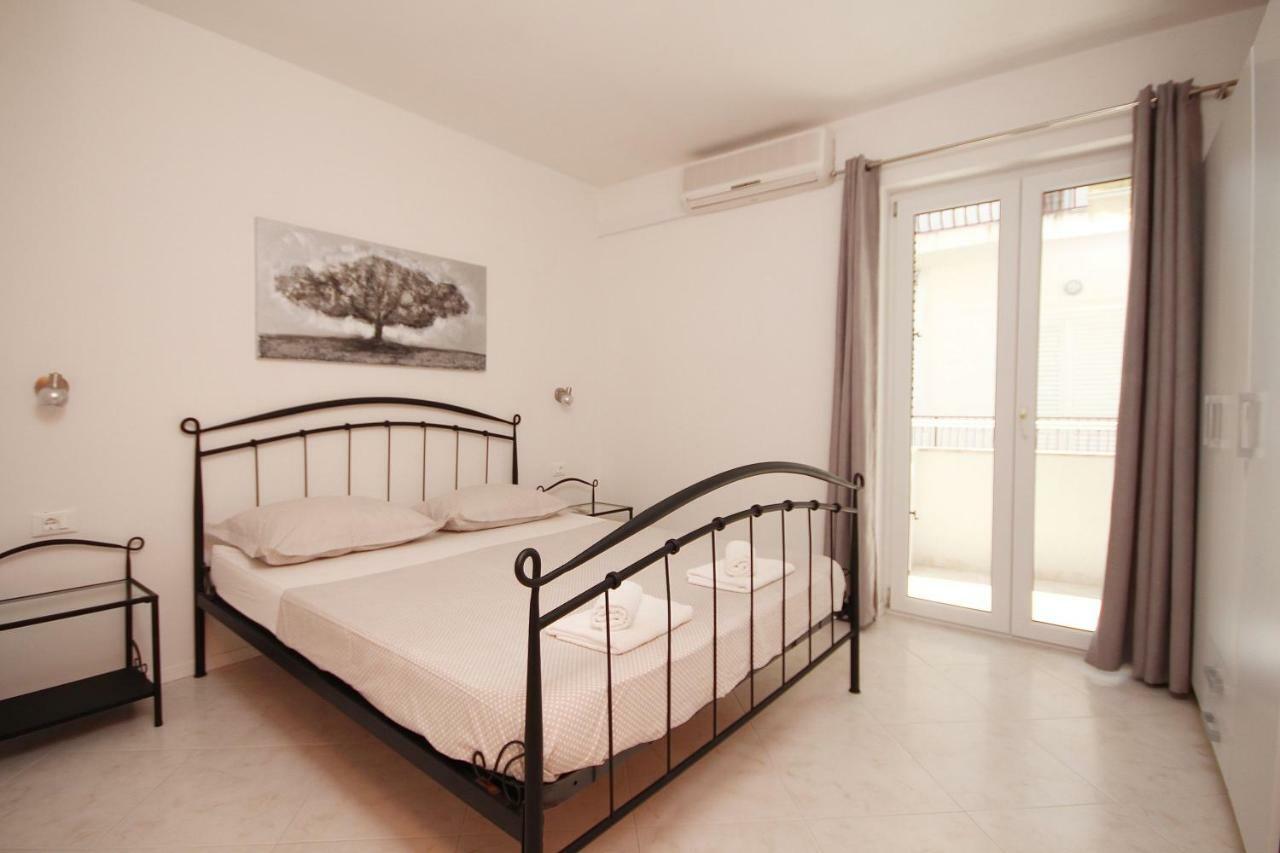 Apartmani Sulenta Tucepi Exterior photo